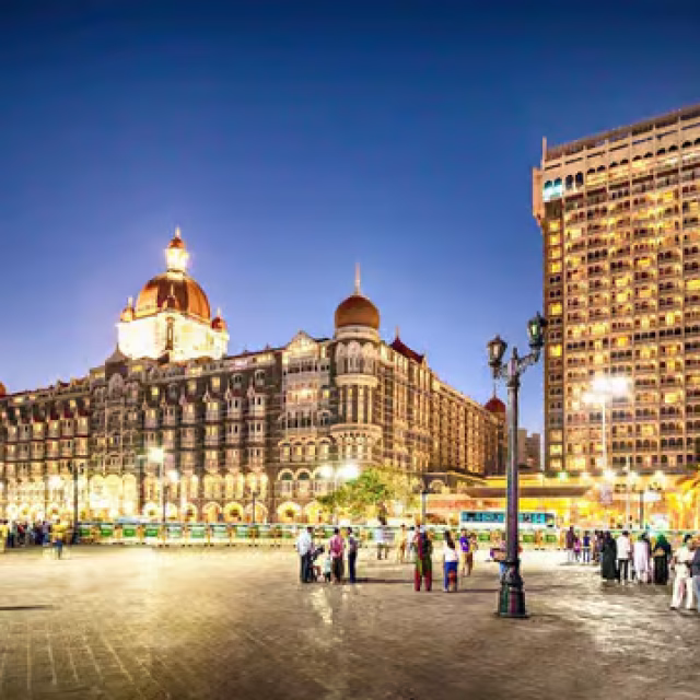 Mumbai City & Bollywood Experience (Urban + Culture) (2 Days / 1 Night)